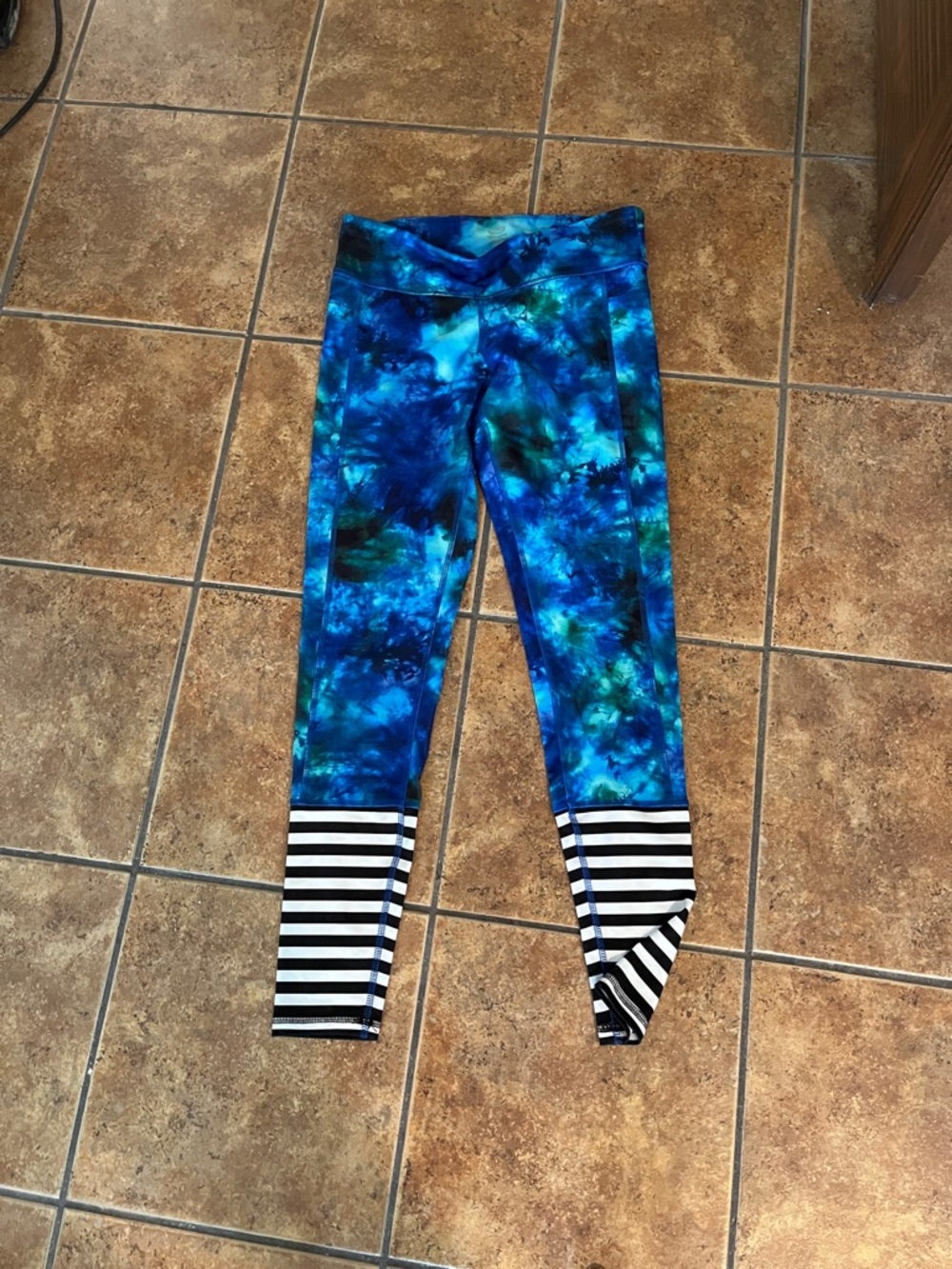 Champion Leggings Blue Tie-Dye  with Black & White Striped Cuffs Size M